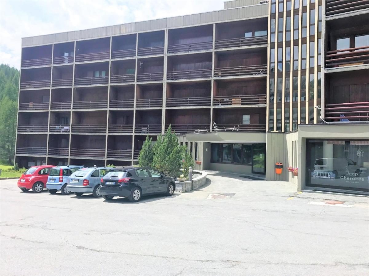 Complesso “I Dadi” Apartment Breuil-Cervinia Exterior photo